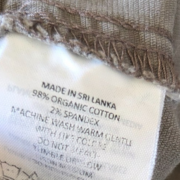 Prana Elle Shorts Size 8 Taupe Brown Organic Cotton Stretch Pockets 4" Inseam - Picture 7 of 8